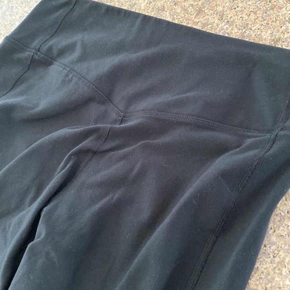Nike Dri Fit Black Active Capri Crop Leggings Tights Medium - Picture 11 of 13